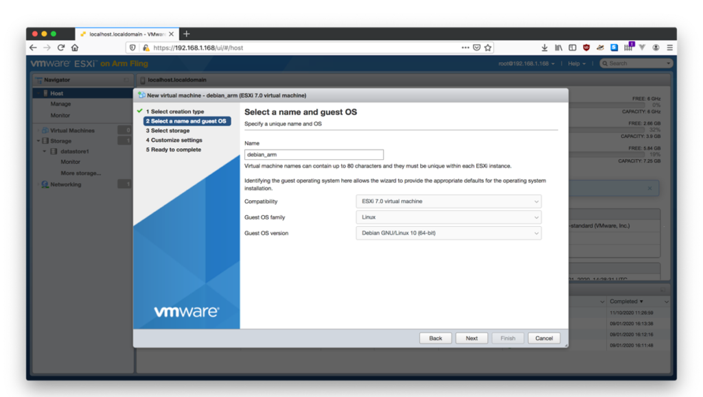 Figure 16 : Donnez un nom à la VM et renseignez ses informations